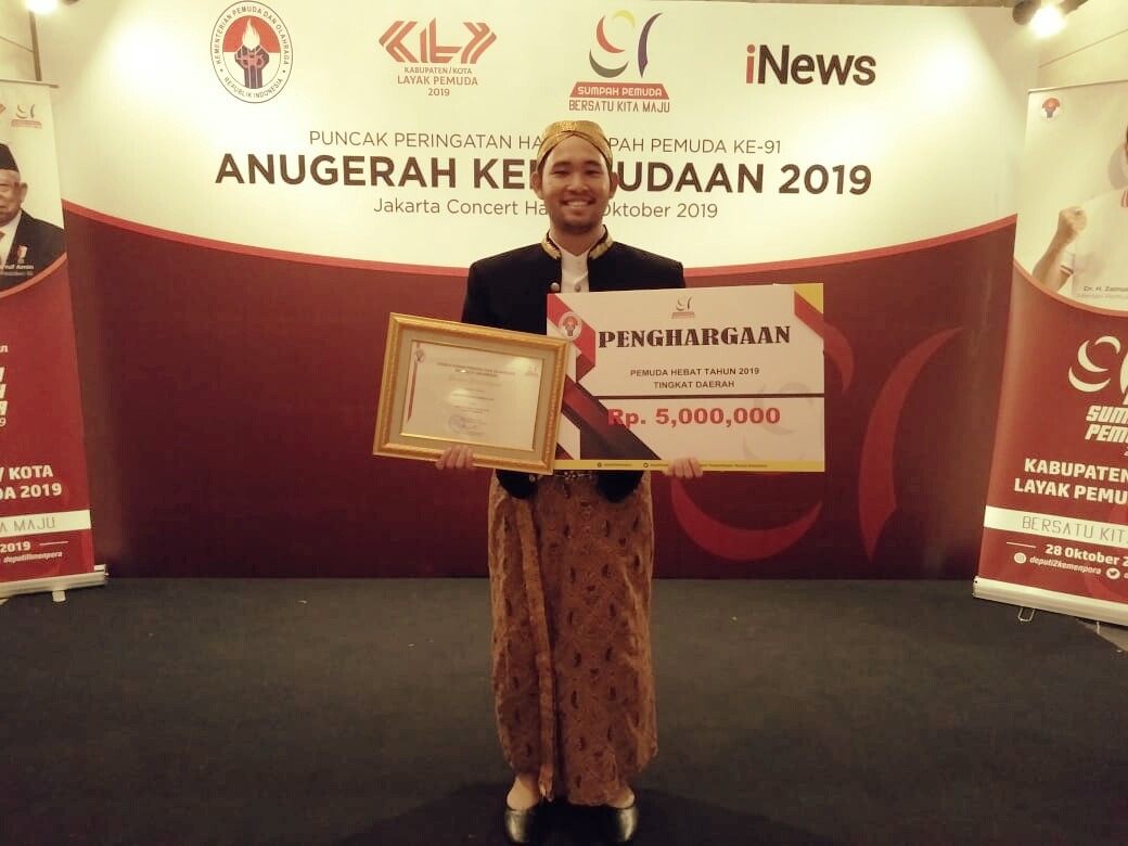 BEM Undip Raih Penghargaan Nasional