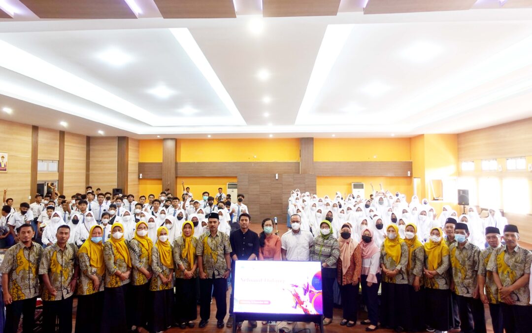 Kunjungan & Pengenalan Pendidikan Tinggi SMA Negeri 1 Karangbinangun ke Kampus FISIP Undip Tembalang