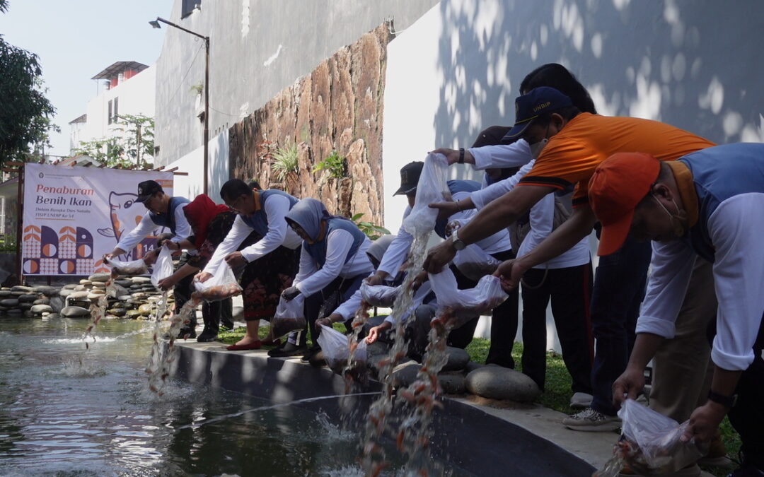 Seremoni Tabur Benih dalam Perayaan Dies Natalis FISIP Undip ke-54