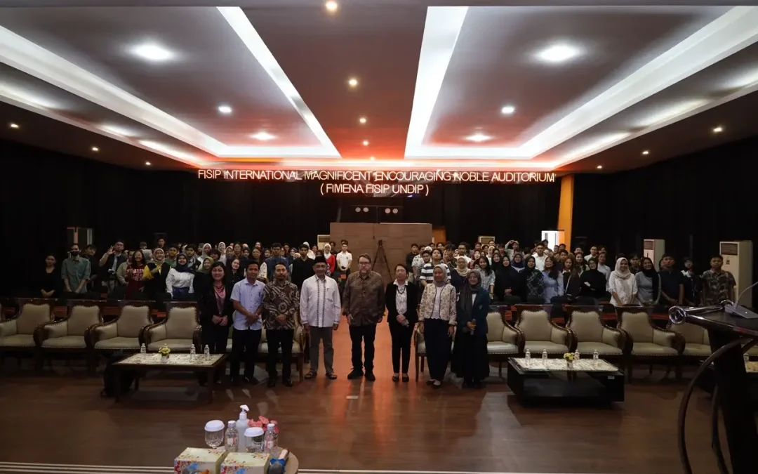 Kuliah Umum: Menelusuri Evolusi Transnasional Gerakan Jihadi di Asia Tenggara bersama Prof. Greg Barton