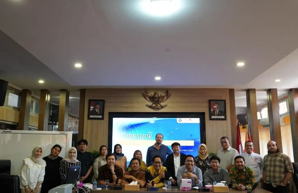Workshop on International Academic Writing & Documentary Screening “Amplop Demokrasi”